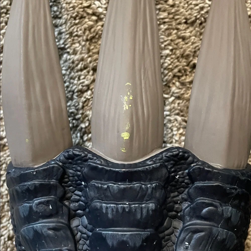 Jurassic World Dinosaur Claws